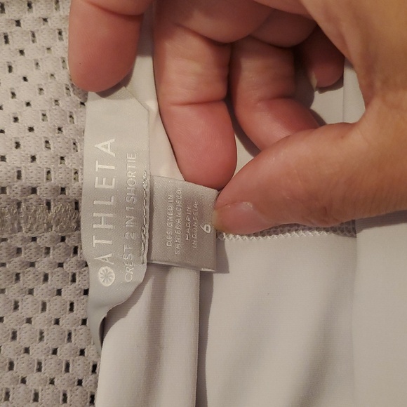 Athleta Gray Crest 2 In 1 Athletic Shorts Lightweight Moisture-Wicking - Picture 2 of 6